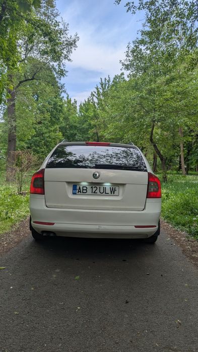 Vând Skoda Octavia 2.0TDI 2010