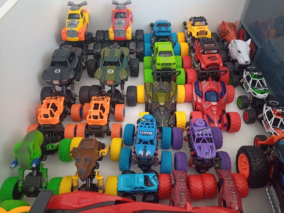 Colecție jucarii 38 mașinuțe