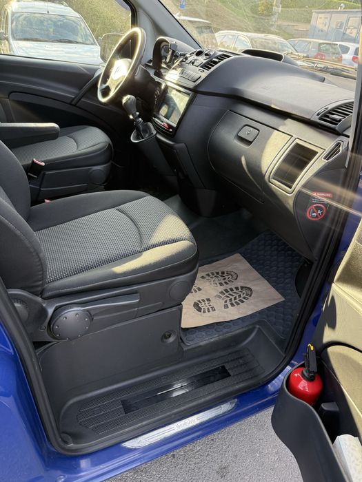 Mercedes Vito 113 , 7+1 Locuri