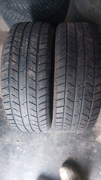 Продам шины зимние