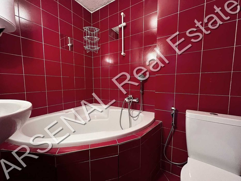 Дава се под наем Тристаен апартамент в София, Белите брези - 125 кв.м за 700 € - Снимка #8