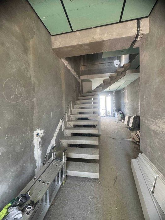 Еврокоробка в Греческом,1.8-соток, 9-комнат, 3-уровня, без подвала