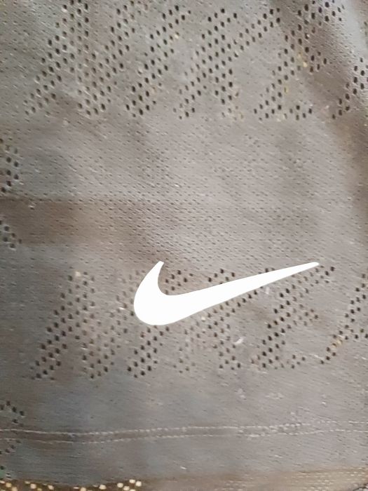 Черен потник   Nike L
