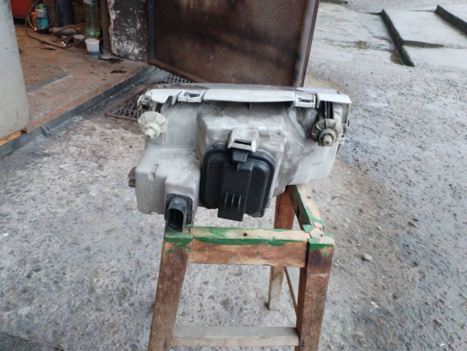 Ляв фар за VW Polo, VW Polo Classic