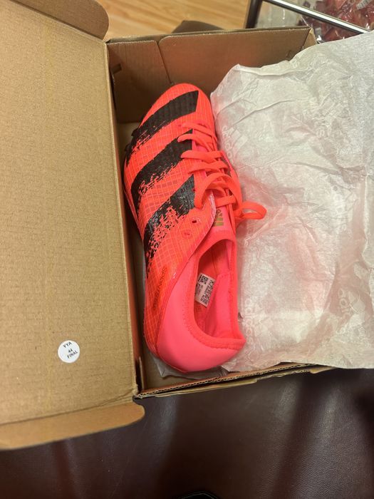 Adidas sprintstar running spikes