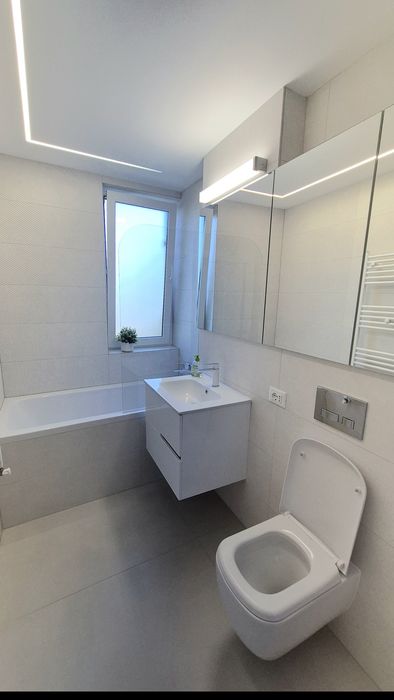 Inchiriez apartament 2 camere decomandate -  ultracentral Bucovina-Tribunal  - prima inchiriere