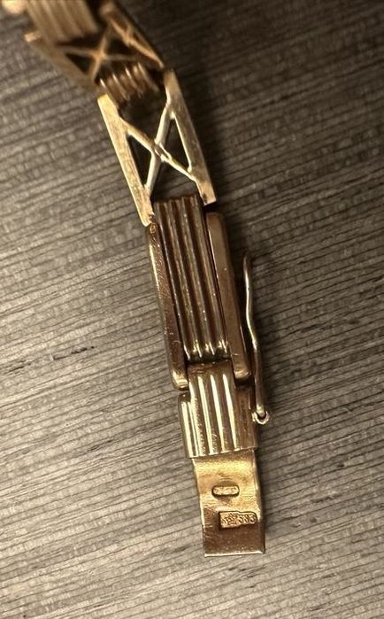 Золотые часы с браслетом СССР