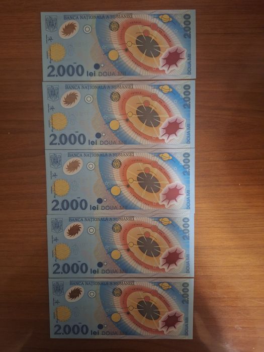 Vand 10 bancnote cu eclipsa  1999,necirculate,seria B.Pret 40 lei/buc.