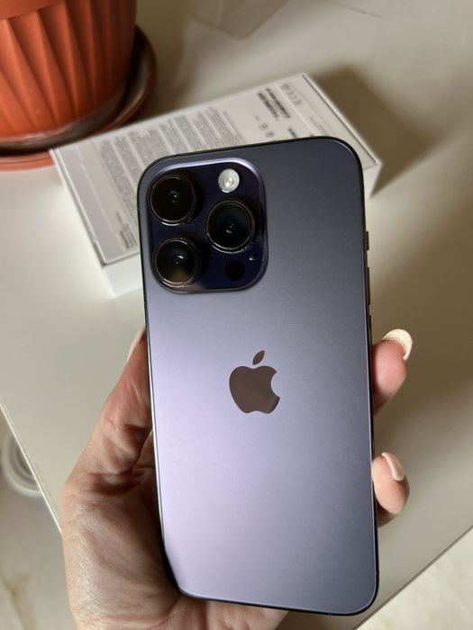 iPhone 14 pro 256g
