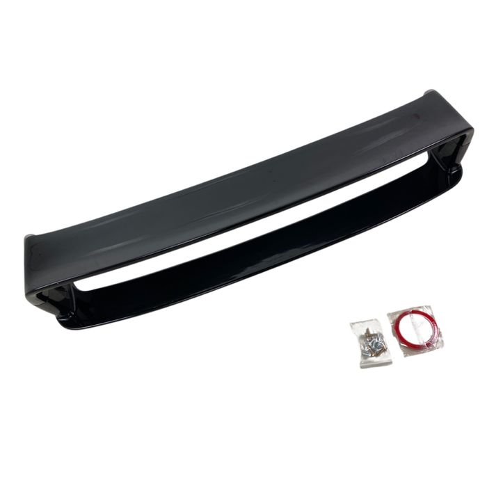 Спойлер лип за багажника – BMW E46 черен гланц, бмв GT Модел