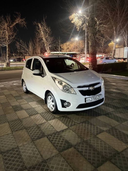 Срочна сотилади спарк A/T