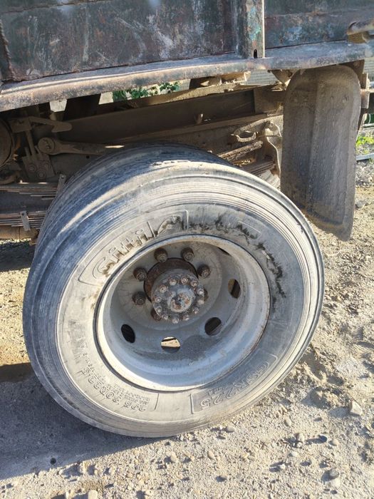 Zil  xama joyi edial