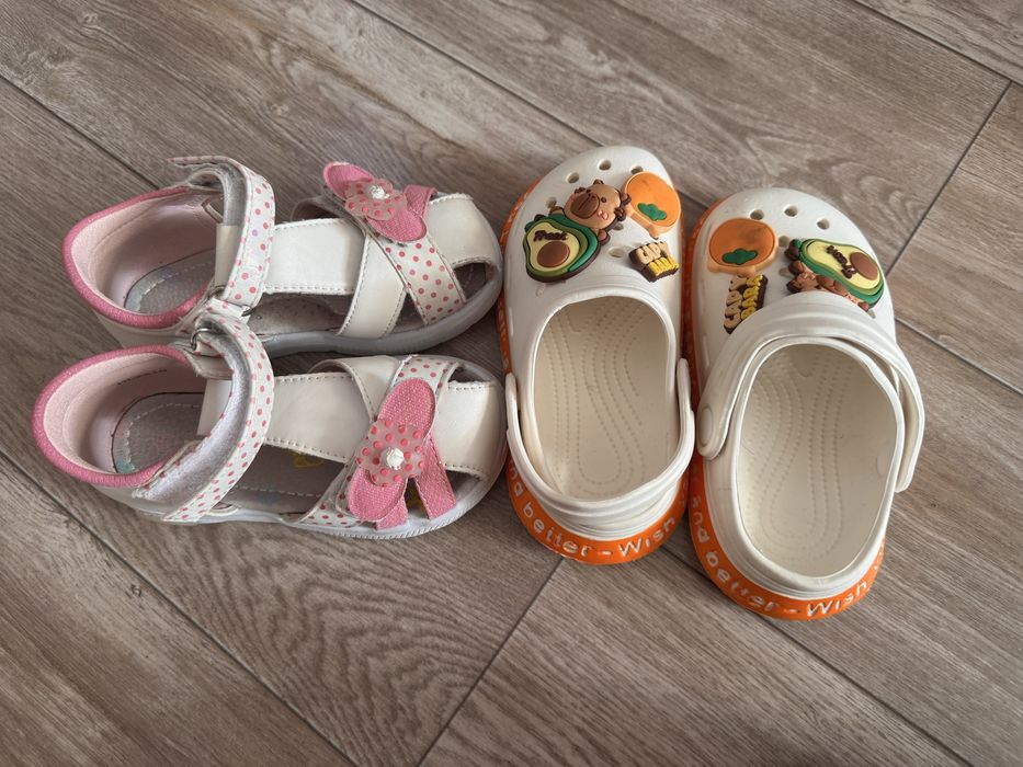 Детская обувь на девочку