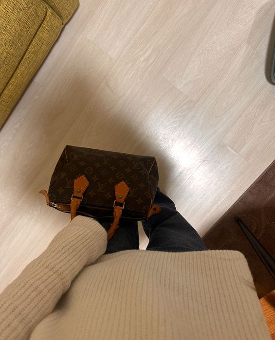 Louis Vuitton 100% оригинал сумка Speedy 25 (кто успел тот успел)