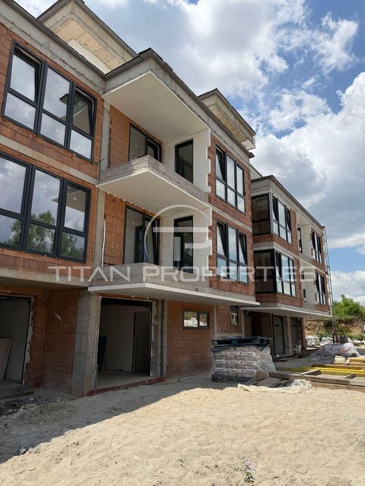 Просторен тристаен за продажба в кв. Малинова долина