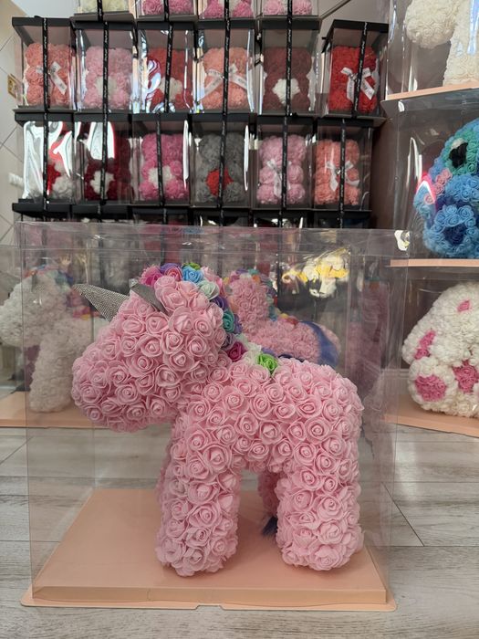 Urs din trandafiri arficiali din spuma / parfumati / Premium