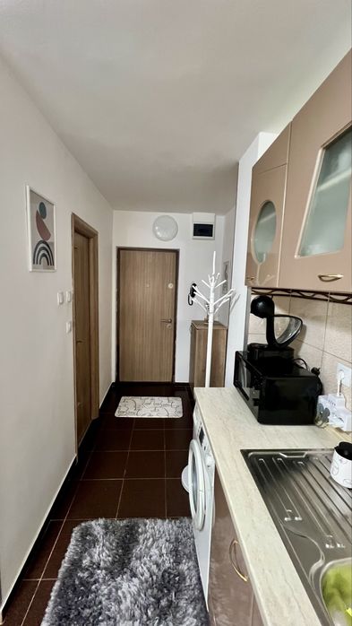 Proprietar inchiriez garsoniera