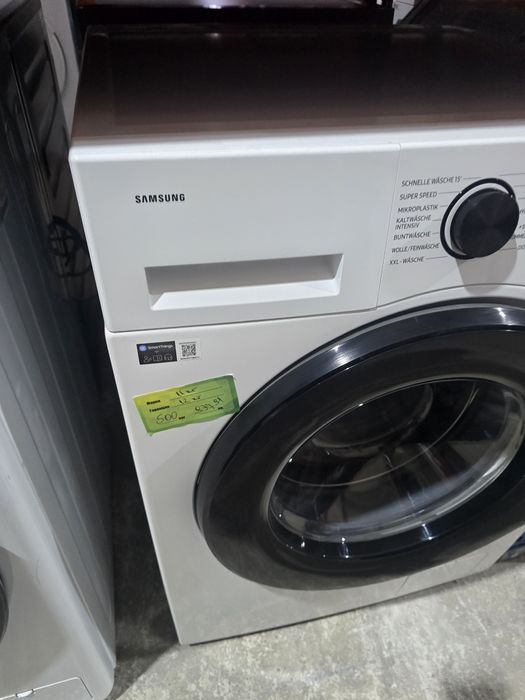 Нова инверторна пералня с пара Samsung 11 кг