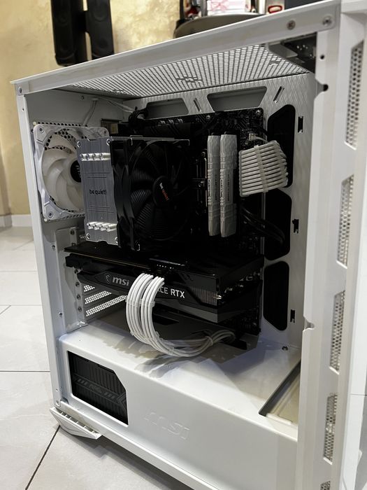 Геймърски компютър Grigs Freya Intel Gen12