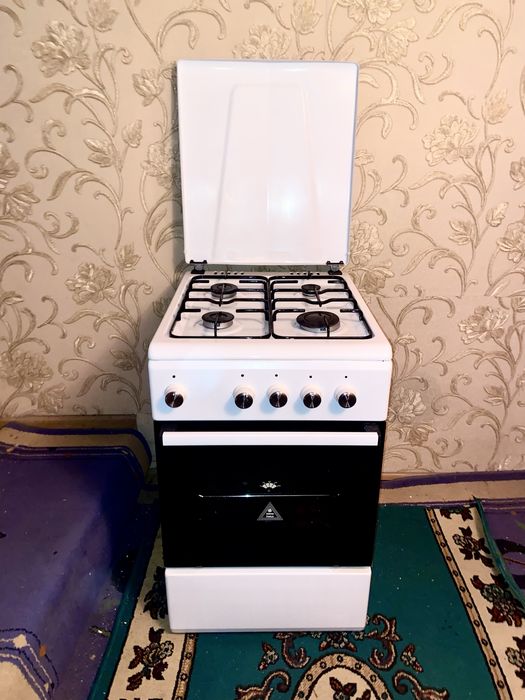 Продам газ плиту рабочая