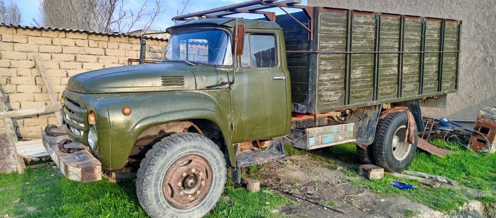 Moshina yaxshi xolatda 4 ta orqa balonlar yengi yurmagan xali