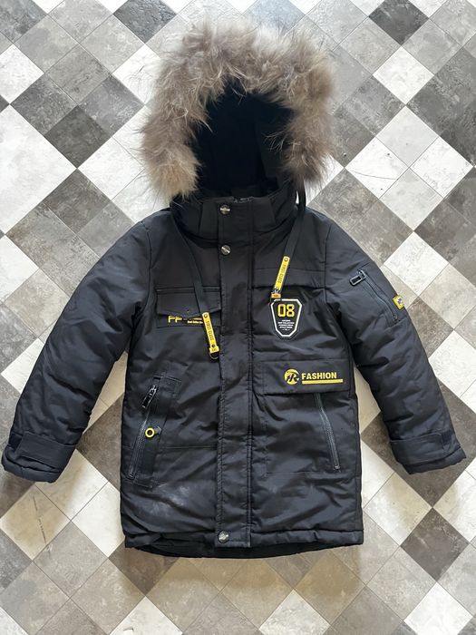 Зимняя куртка на мальчика