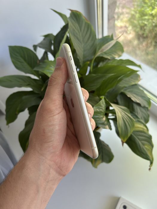 iphone 11 128gb 74% без ремонта