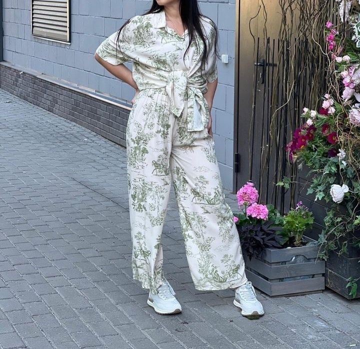 Новый костюм в стиле Dior