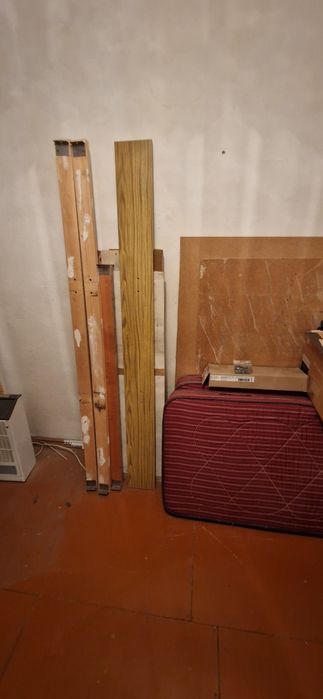 Двуспальная кровать