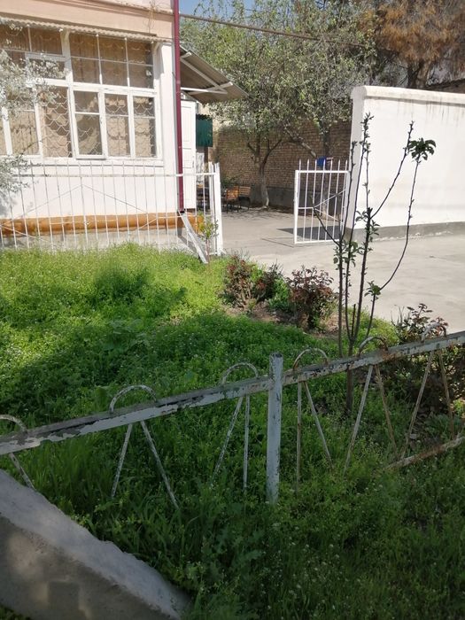 Продаётся 3 комнатная квартира в г Янгиюле