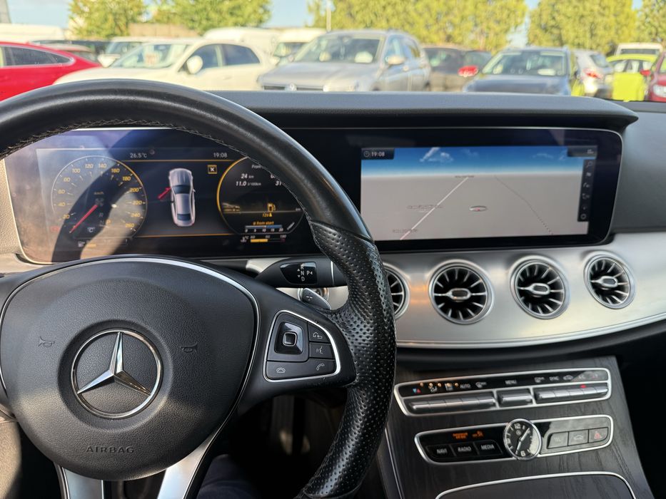 MERCEDES-BENZ E-Class 2018 — imagine 4