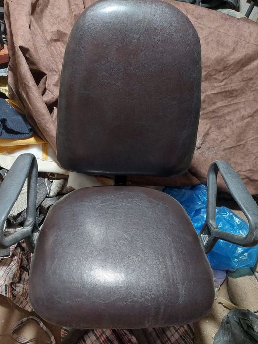 Продам компьютерные кресла