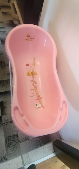 Корито детско със стойка и стойка за къпане