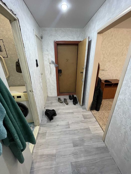 Продажа 1-комнатной квартиры, 8мкрн 2д