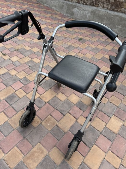 Ходунки для взрослых