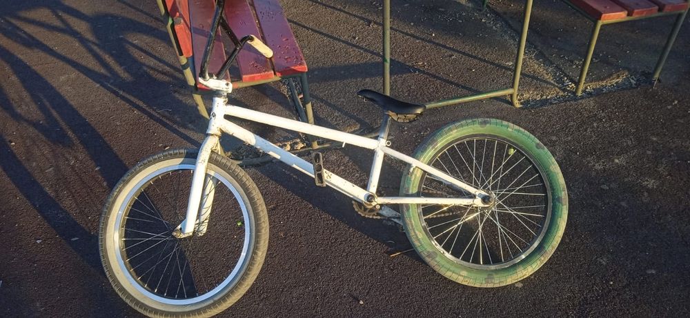 Продам бмх по низкой цене