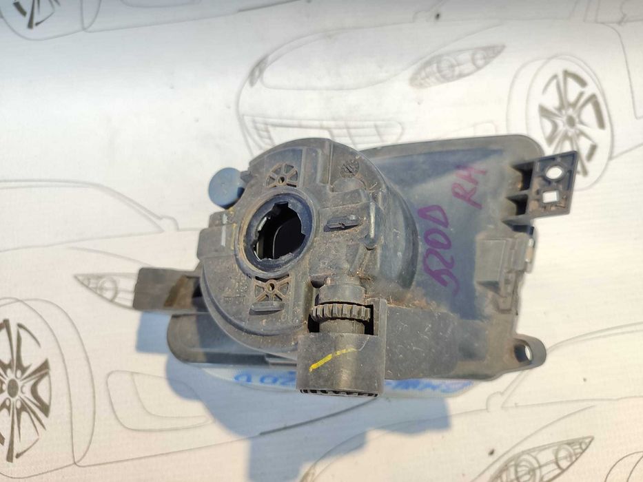 Proiector Ceata Dreapta / Halogen Bara Fata BMW Seria 5 (F10) / (F11) 2009–2013 / Cod OEM 6317 7216886 (5D2)
