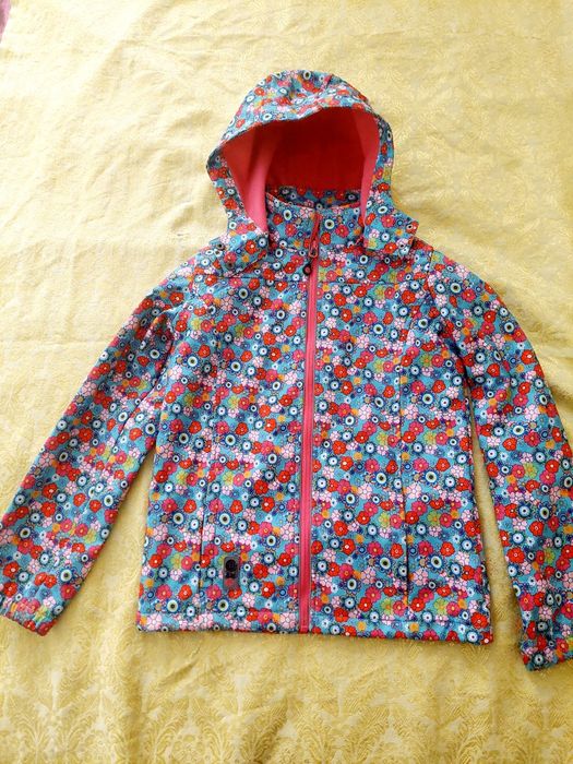 Женские куртки продам