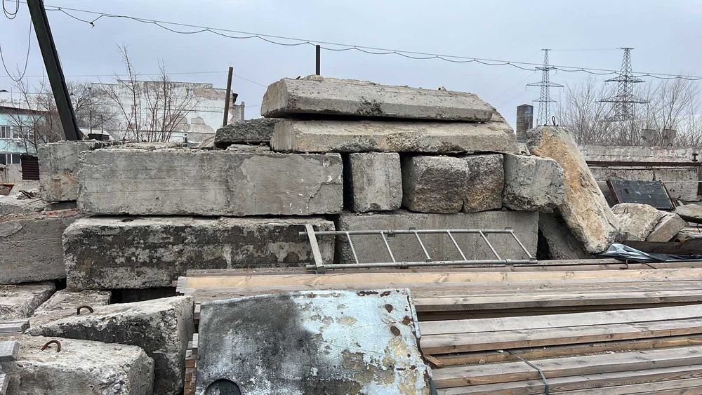 Стройматериалы, фундаментные блоки  панели.