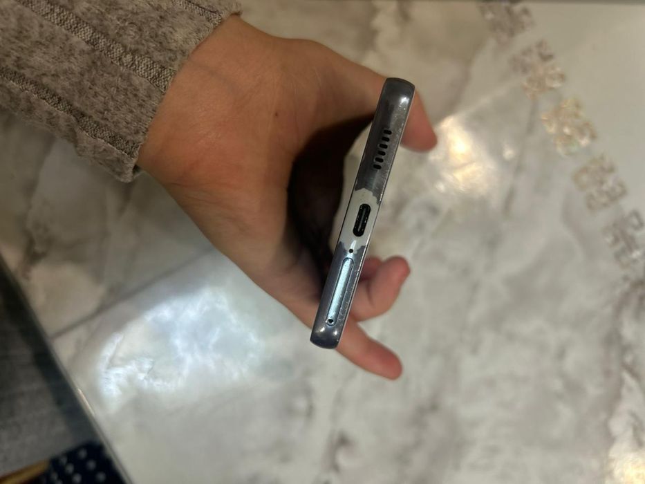 Продам телефон!!!