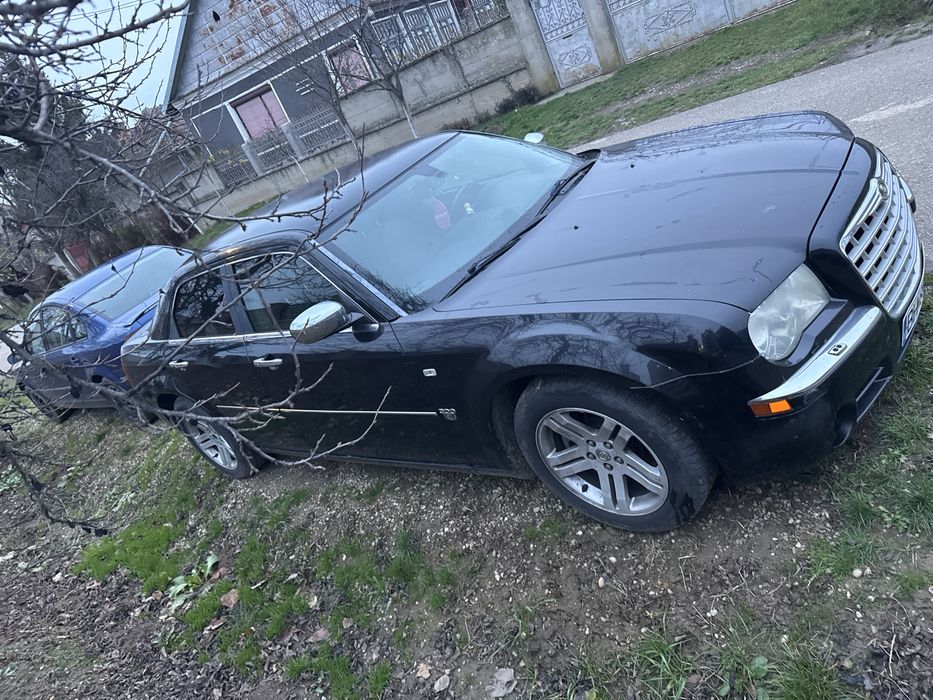 Vand sau schimb Chrysler 300c,an 2008