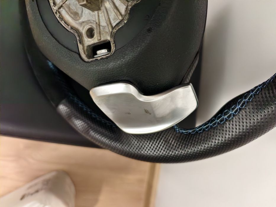 Волан с пера за bmw f20, f30 с airbag еърбег