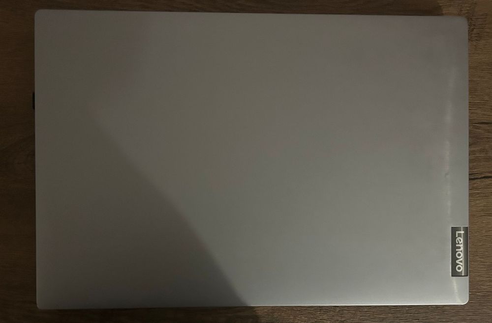 Laptop lenovo ideapad + încărcător original