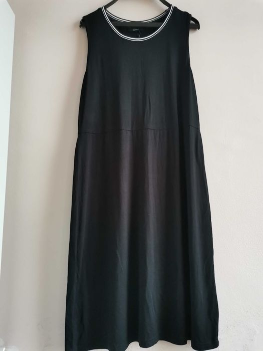 СТРАХОТНИ елегантни рокли МАКСИ размер от ХЛ ДО 5 ХЛ