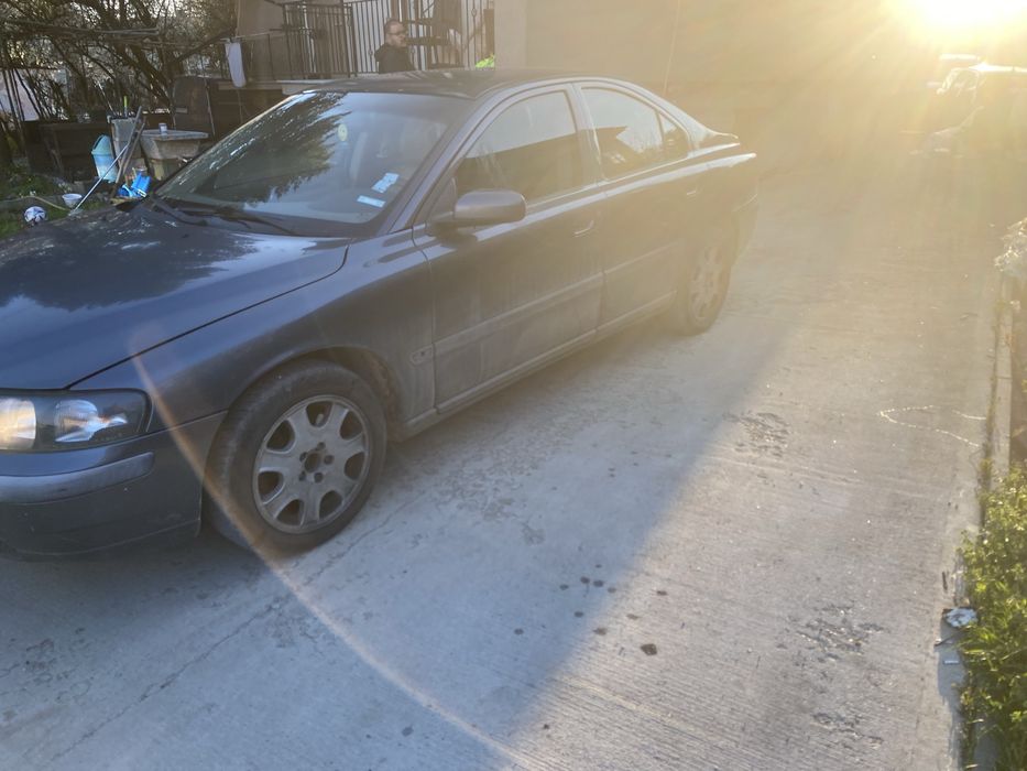 Волво s60 2.4 на части