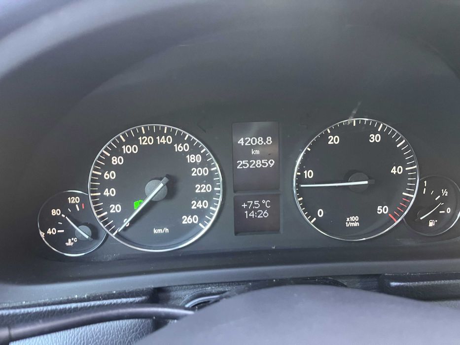 Mercedes-Benz C 220 2.2 CDI