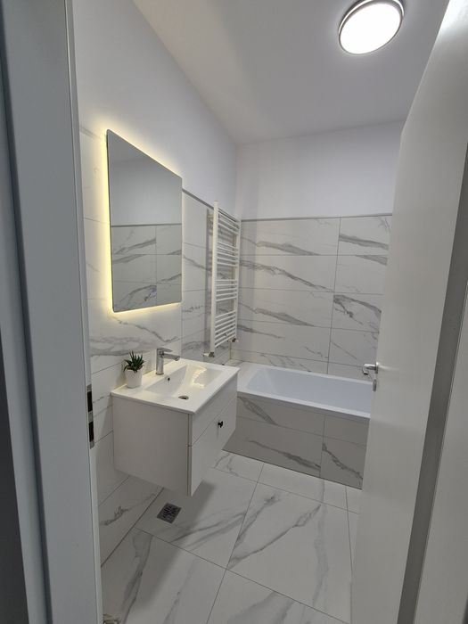 Apartament  de lux ,2 camere ,bloc nou ,varianta Prundu/Pitesti Area