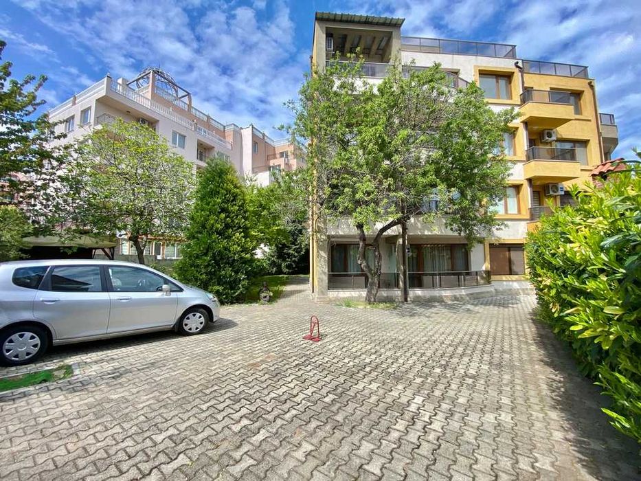 Продава се Четиристаен апартамент в с. Равда, Област Бургас - 175 кв.м за 743 €/кв.м - Снимка #16