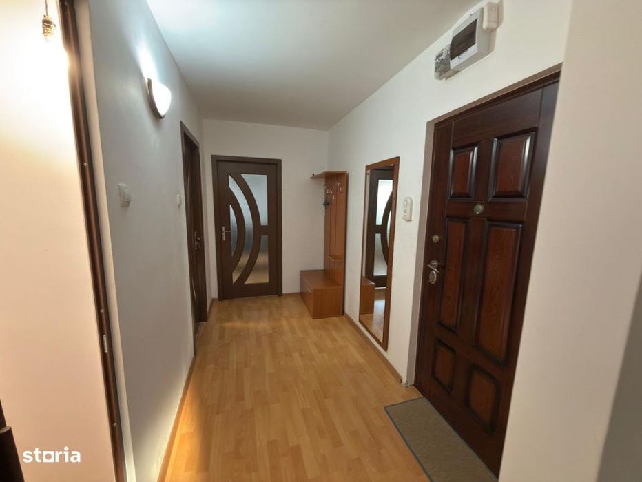 Apartament 2 camere de inchiriat, 56 mp, zona Malu Rosu