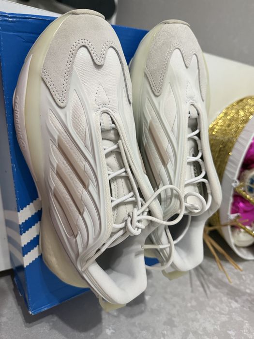Adidas original ozrah